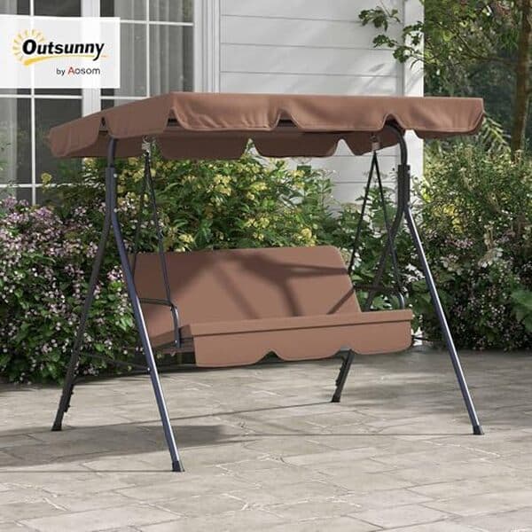 Découvrez le charme et le confort ultime avec la balancelle de jardin Outsunny 3 places qui allie élégance et détente pour sublimer vos moments en plein air