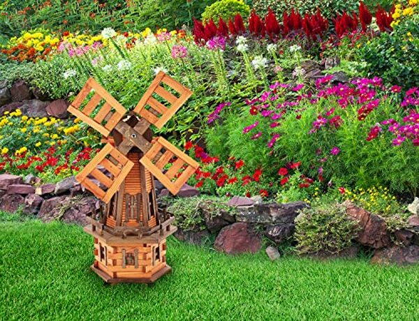 Découvrez notre analyse complète du moulin à vent en bois WKO3 : un ajout élégant et robuste à votre jardin qui séduit par sa durabilité et son design intemporel.
