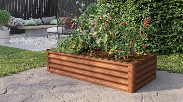 Découvrez notre test complet du bac potager carré GFP LUCA en acier corten : design, durabilité et performances de jardinage. 