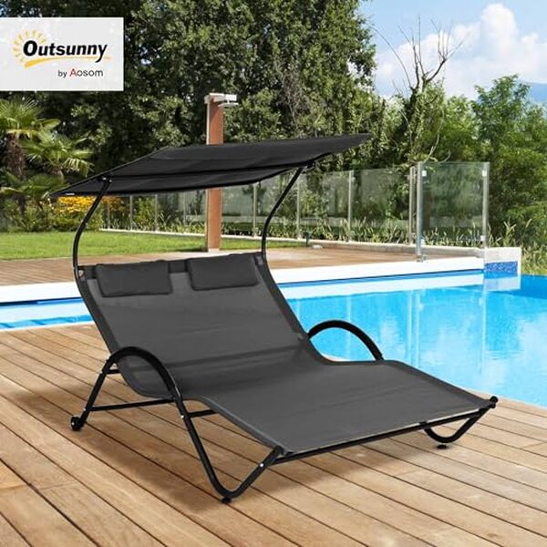Découvrez notre test complet du transat double Outsunny avec toit réglable et roulettes : design, confort et fonctionnalités pour vos moments de détente en extérieur. 