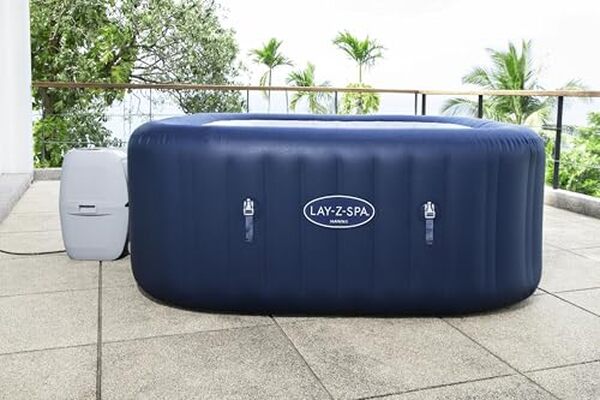 Découvrez notre test détaillé du spa gonflable Bestway Hawaii pour 6 personnes : caractéristiques, avantages et avis pour bien choisir votre spa de détente. 