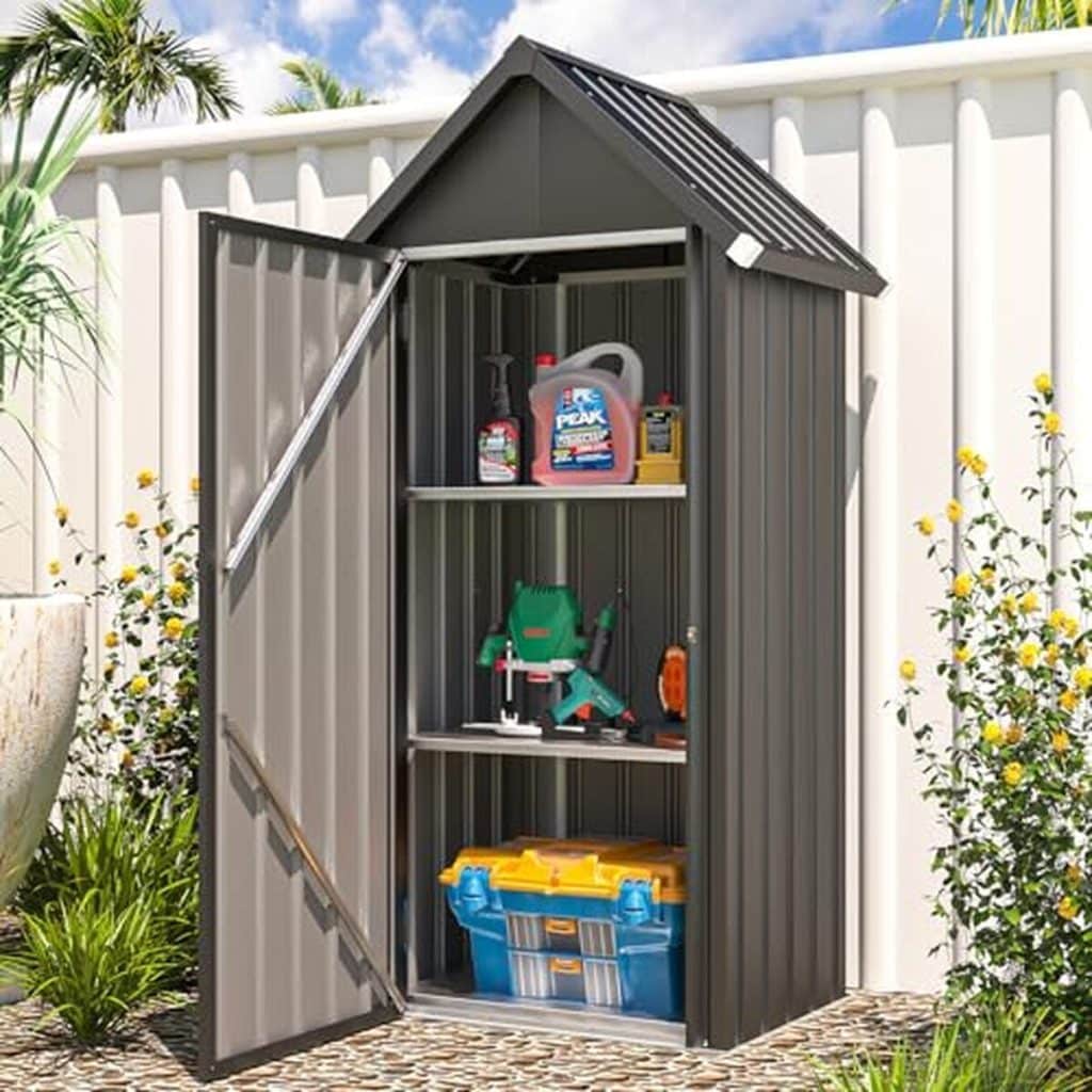 Test : abri de jardin métal Yodolla, rangement résistant tout climat