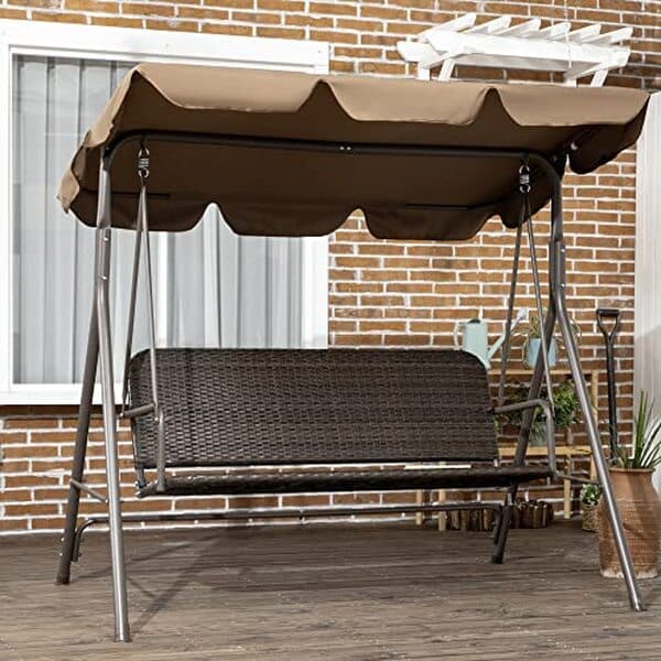 Découvrez notre test complet de la balancelle Outsunny 3 places avec auvent réglable : confort, durabilité et design pour votre jardin.