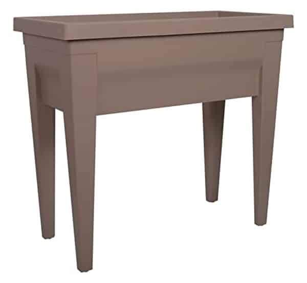 Découvrez notre test détaillé de l'espace potager EDA Veg&Table City 57 L : design taupe, praticité et performances pour cultiver vos légumes en balcon ou terrasse.