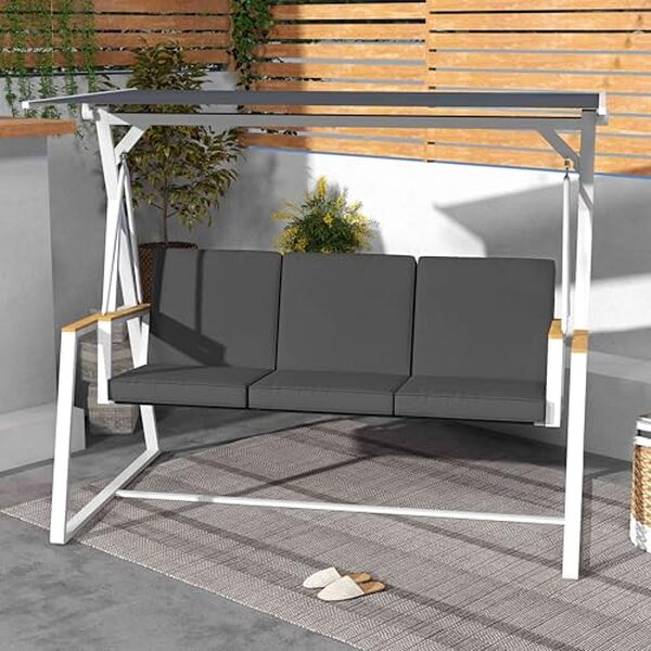 Découvrez notre test complet de la balancelle Outsunny 3 places avec toit réglable : confort, design et durabilité pour votre jardin.